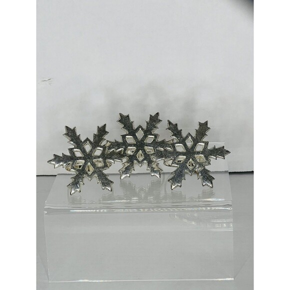 3 Silver Plated Snowflake Napkin Rings - Picture 1 of 5